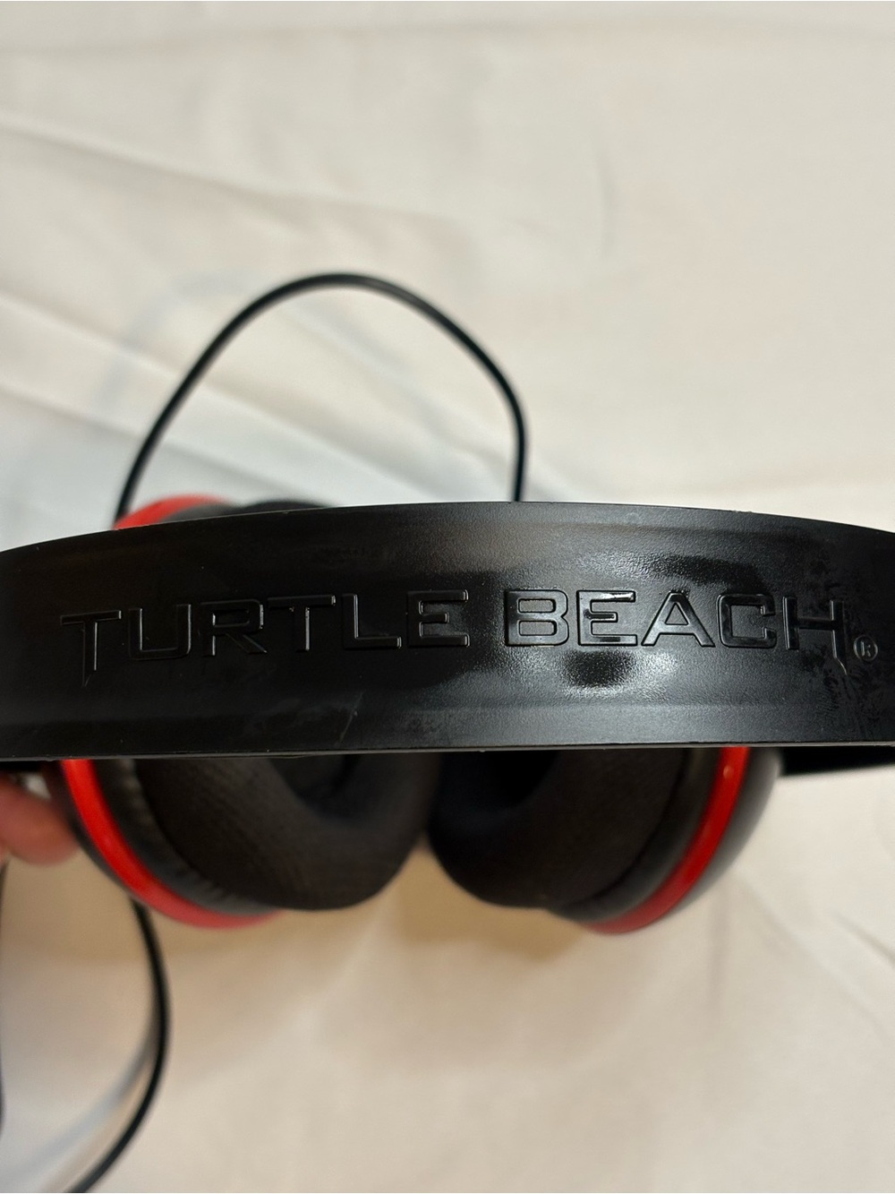 Wired Gaming Headset with Boom Microphone - Black and Red - Picture 5 of 5